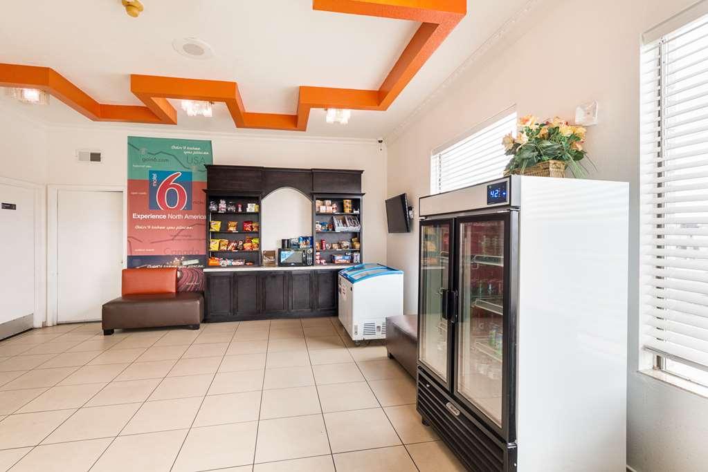 Motel 6-San Antonio, Tx - Fiesta Trails Facilities photo