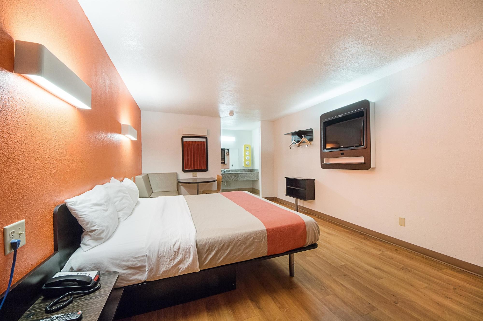 Motel 6-San Antonio, Tx - Fiesta Trails Exterior photo