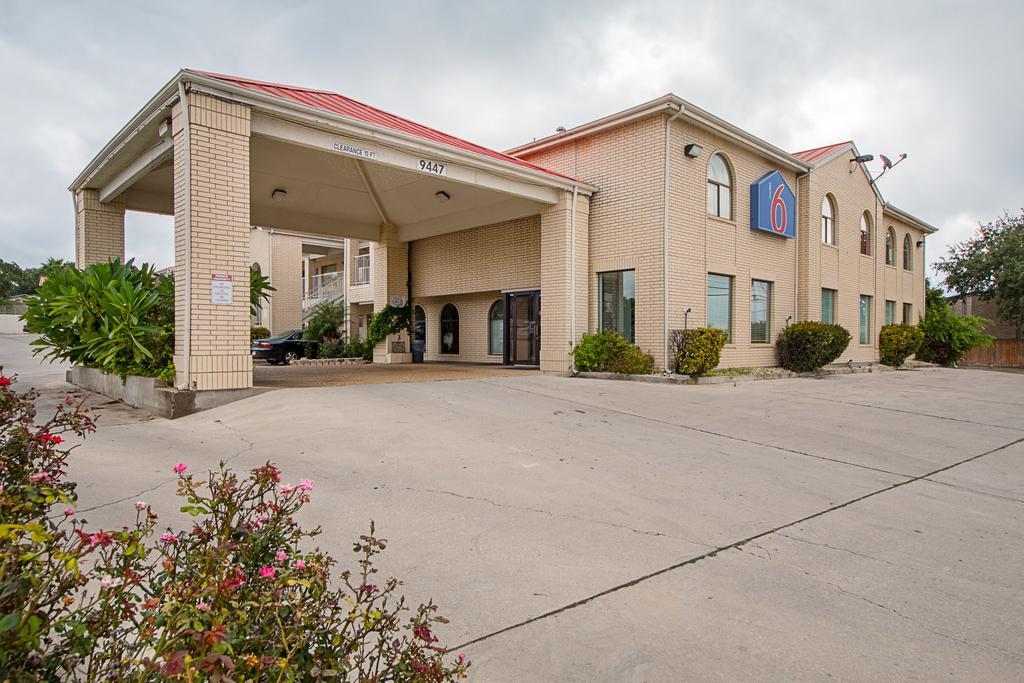 Motel 6-San Antonio, Tx - Fiesta Trails Exterior photo