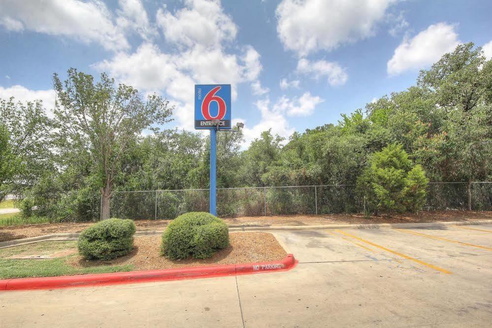 Motel 6-San Antonio, Tx - Fiesta Trails Exterior photo